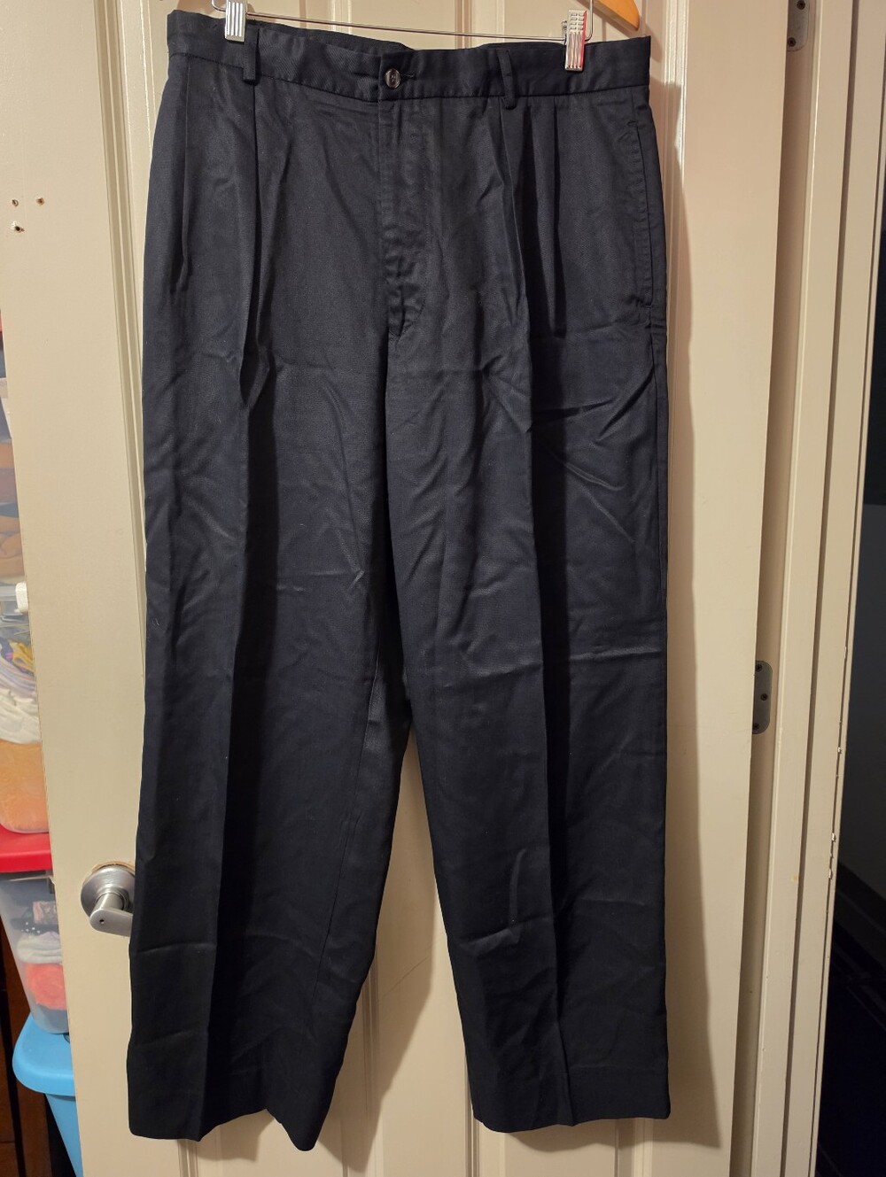 Perry Ellis Black Pleated Dress Pants